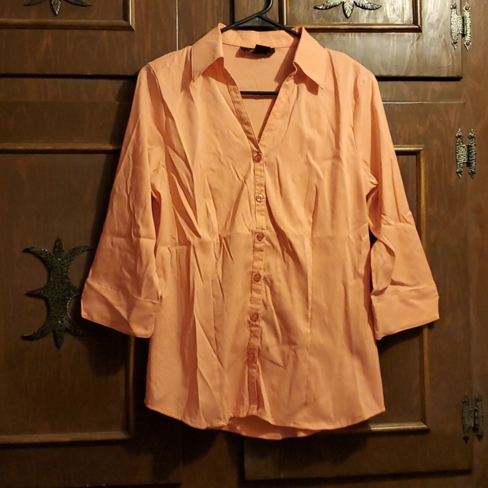 New Affordable business blouse in coral sz M